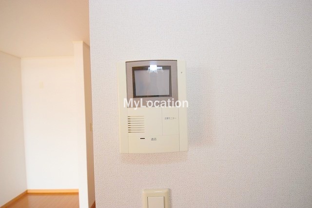 セキュリティ　☆モニター付きインターホンです☆