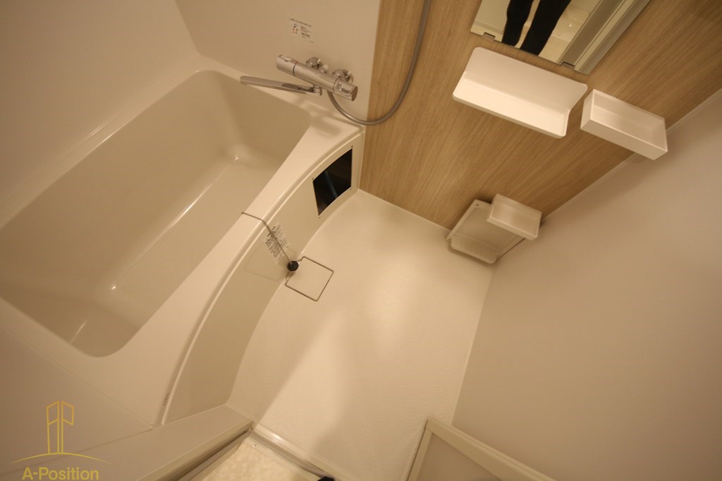 バス・シャワールーム　セレニテ難波ミラク弐番館