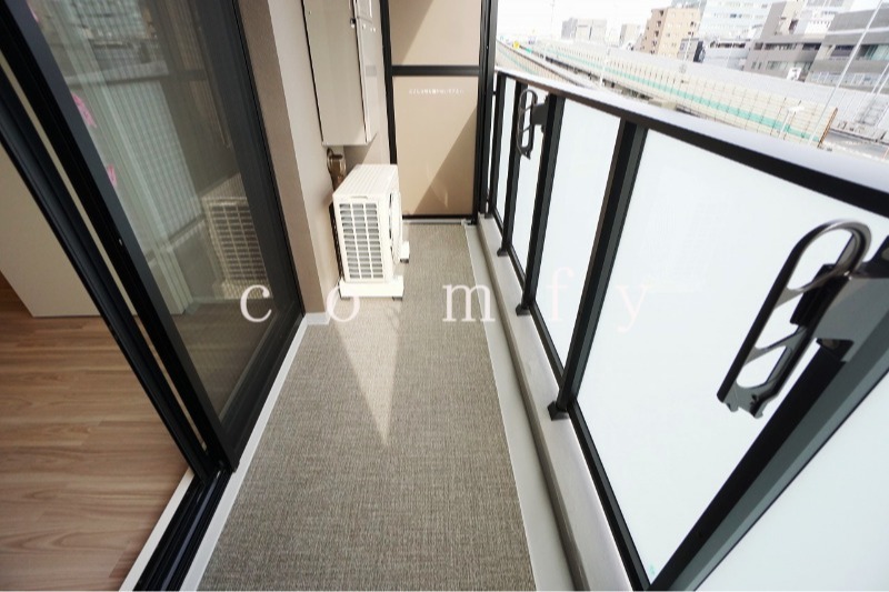 バルコニー　バルコニー