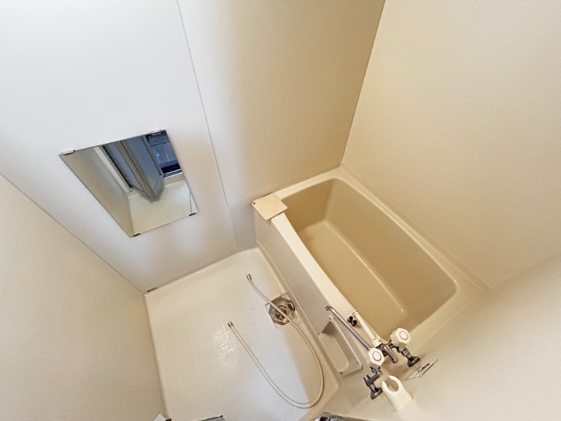 バス・シャワールーム　浴室