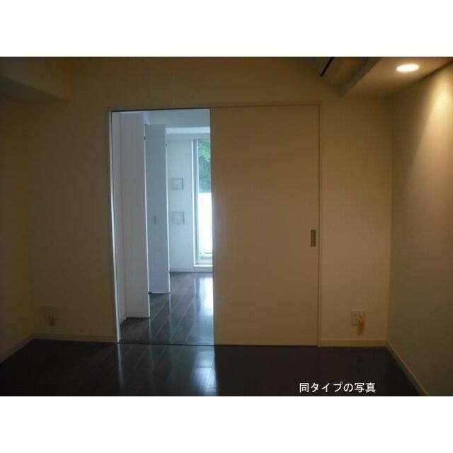 居室・リビング　同タイプ部屋　参考写真です