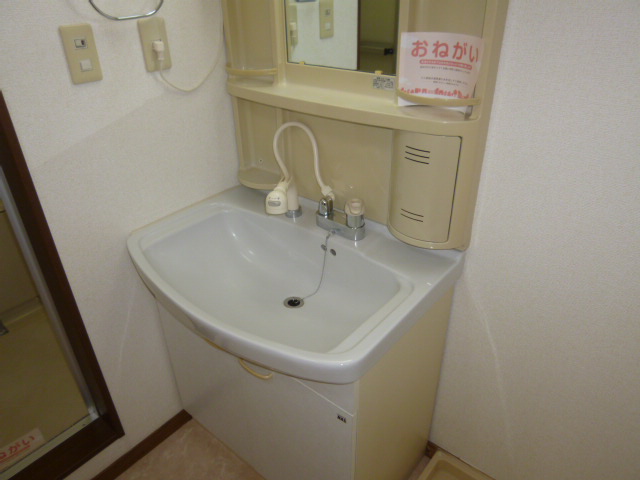 洗面設備　洗髪洗面化粧台