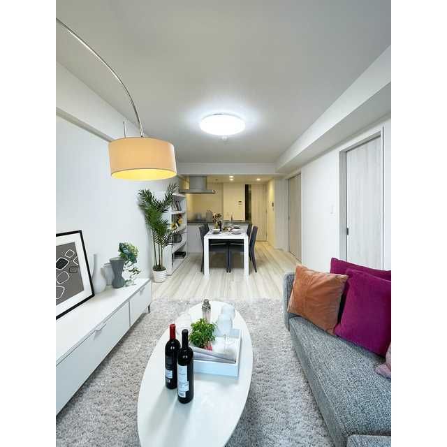 居室・リビング　写真は同タイプ住居です。