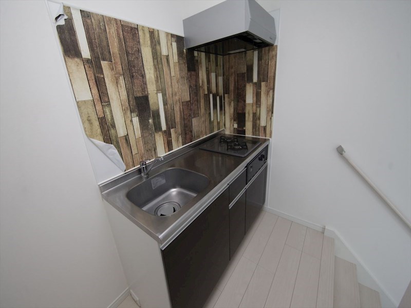 キッチン　システムキッチン（ガス2口コンロ付）