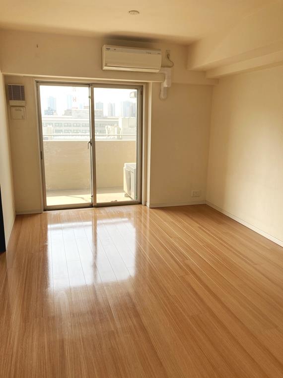 居室・リビング　居間です