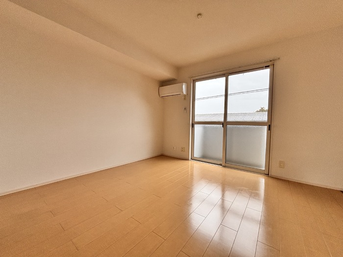 居室・リビング　広いリビング★