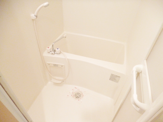 バス・シャワールーム　同物件別号室