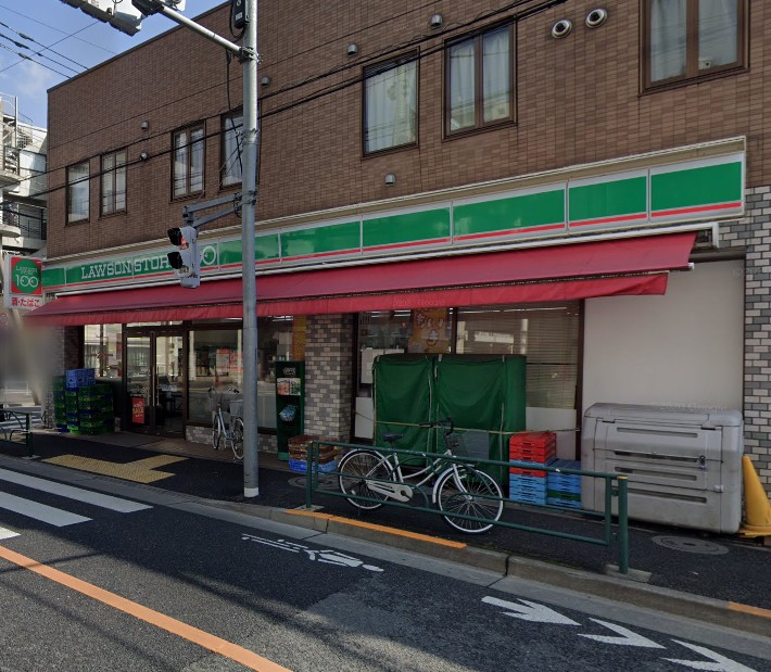 コンビニ　ローソンストア100 LS江戸川南小岩四丁目店（コンビニ）まで930m