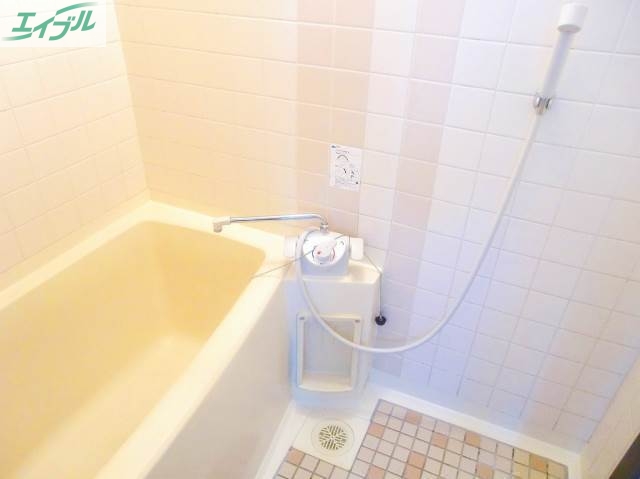 バス・シャワールーム　バス