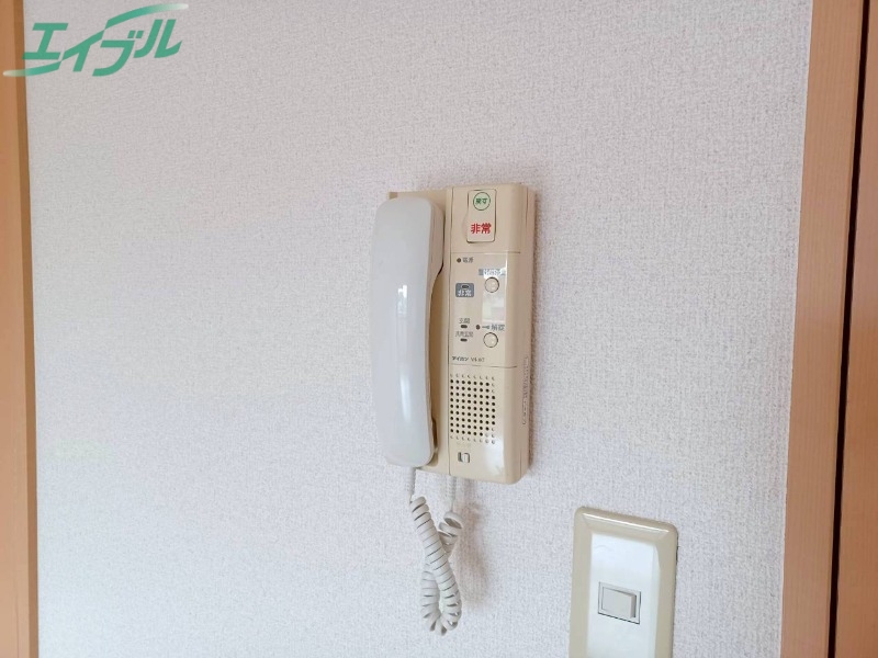 セキュリティ　同物件別部屋のお写真です。