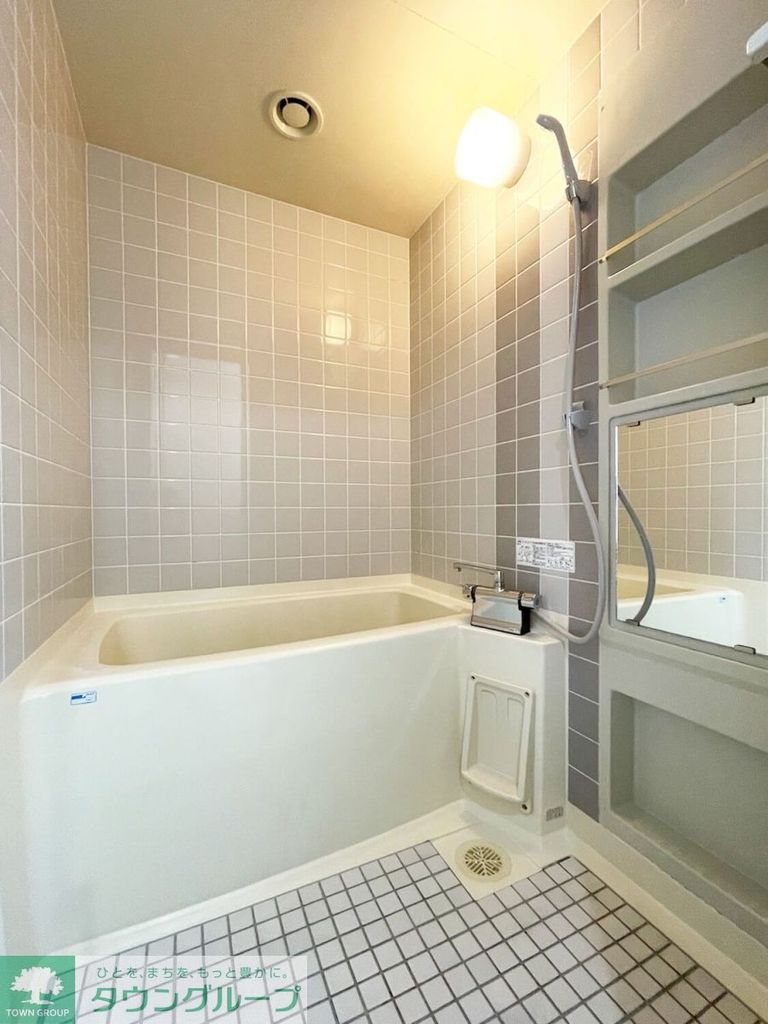 バス・シャワールーム