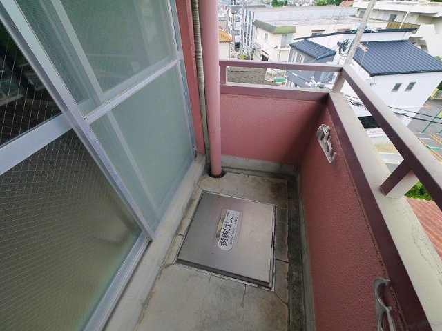 バルコニー　落ち着いた時間を過ごせるバルコニーです