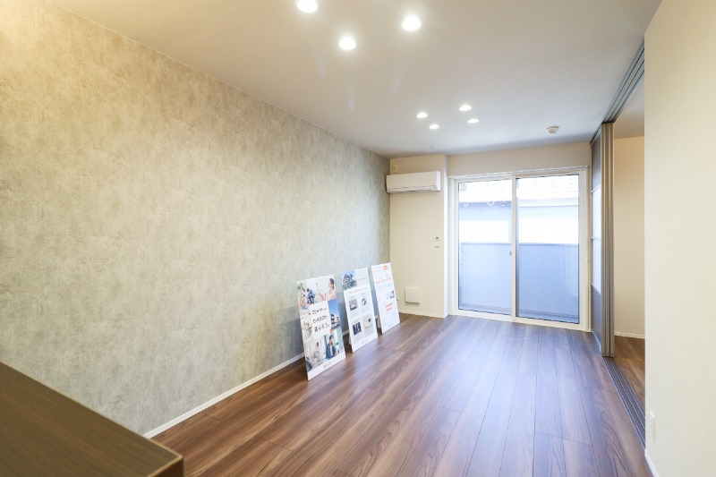 居室・リビング　図面と現状に相違がある場合には現状を優先