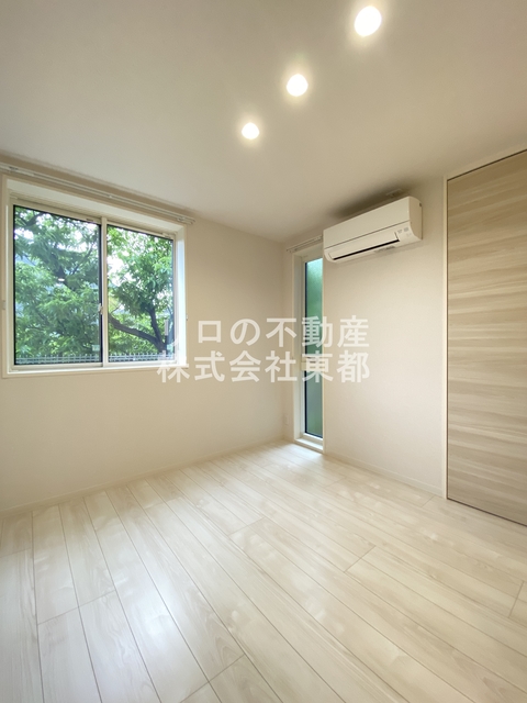 その他部屋・スペース　窓から暖かな日差しが入ります♪