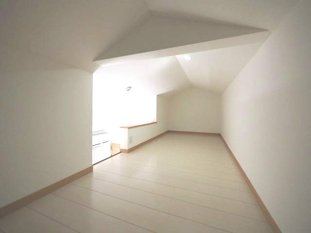 その他部屋・スペース　収納や趣味のスペースとしても利用可能なロフト