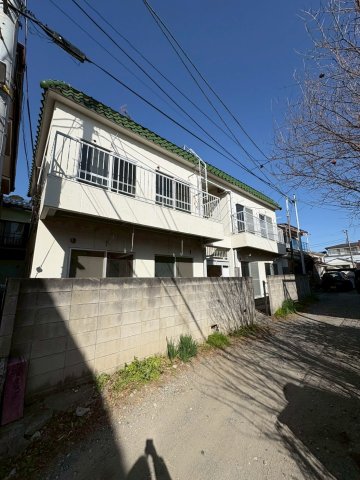 建物外観　JR横須賀線「衣笠」駅徒歩１０分の立地です。