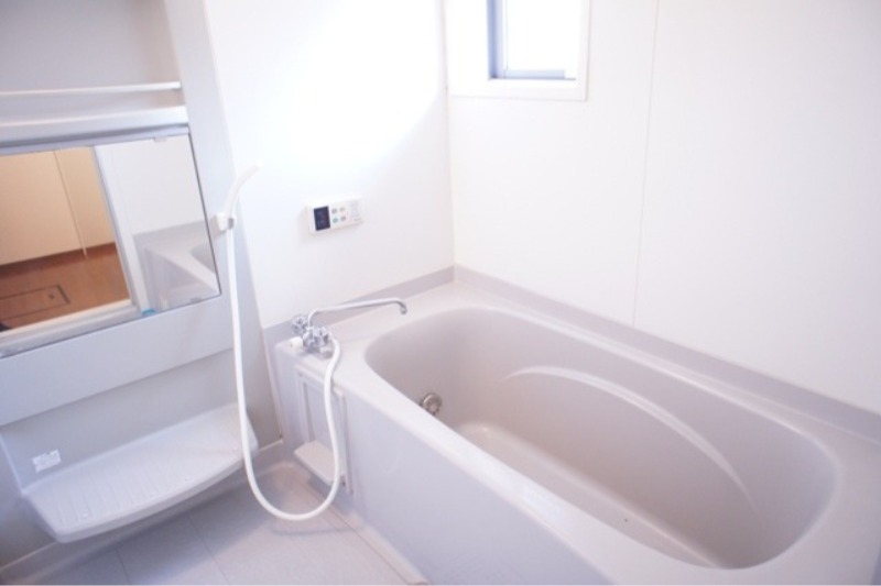 バス・シャワールーム　図面と現状に相違がある場合には現状を優先