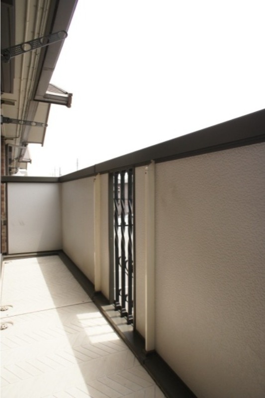 バルコニー　図面と現状に相違がある場合には現状を優先