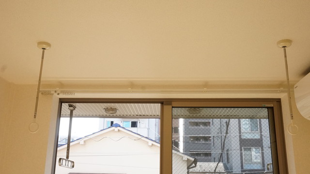 その他設備　室内物干し用金具付！雨の日や梅雨の時期に役立ちます！
