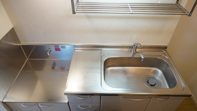 キッチン　品数を沢山作るなら一気に作れる、二口コンロ設置可能です。