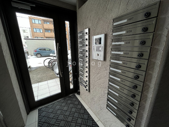 エントランス　オートロック