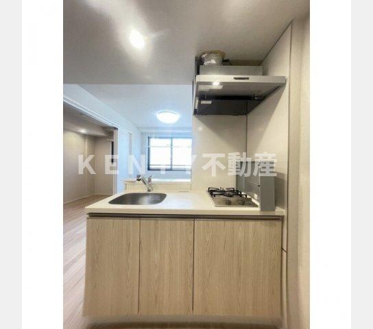 キッチン　コンパクトなキッチンで掃除もラクラク