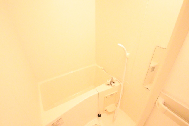 バス・シャワールーム　※別室の参考写真の為、現況優先です。