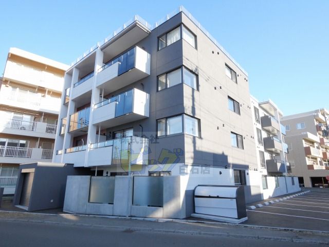 建物外観　安心価格のガスリミット付きマンションです♪