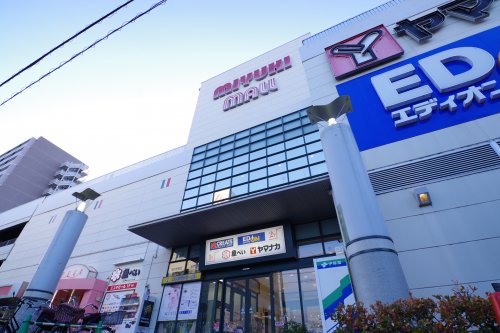 ショッピングセンター　ミユキモールイーストサイド（ショッピングセンター）まで1186m
