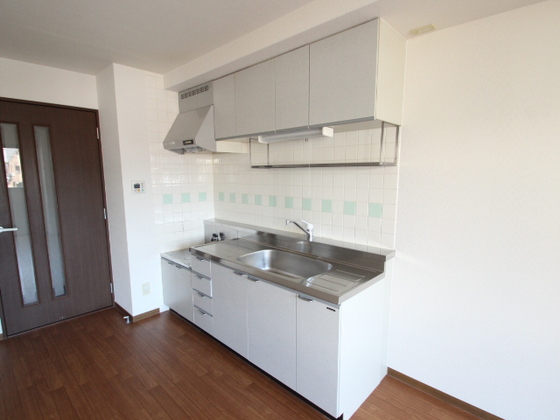 キッチン　※別部屋の写真です