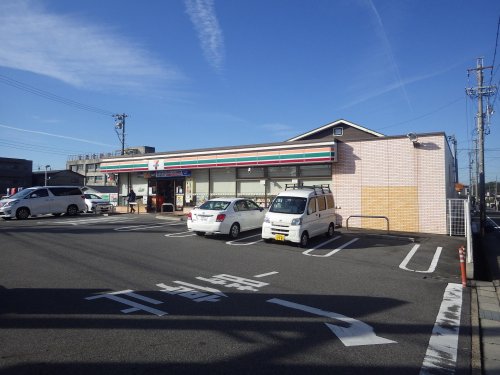 コンビニ　セブンイレブン 名古屋小幡中3丁目店（コンビニ）まで604m