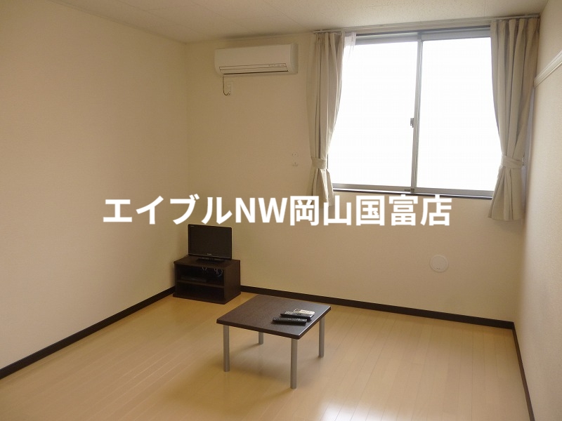 居室・リビング　※写真と現状が異なる場合は現状を優先