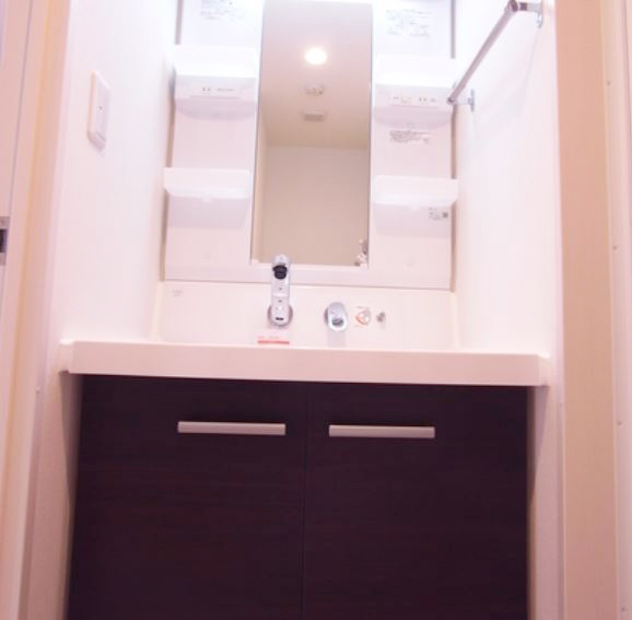 洗面設備　★鏡付き独立洗面台★