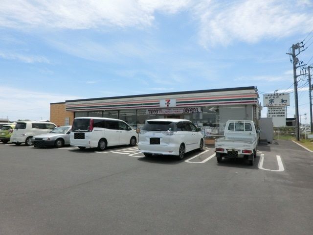 コンビニ　セブンイレブン大網白里永田店（コンビニ）まで828m