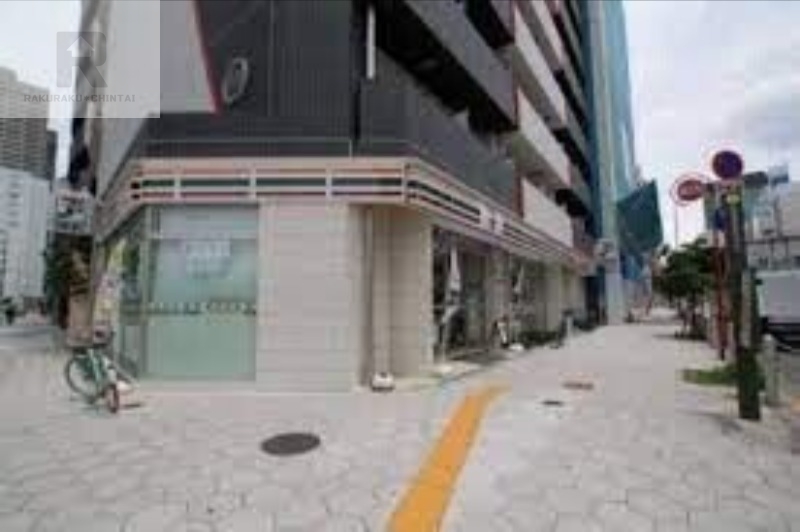 コンビニ　セブンイレブン大阪元町1丁目店（コンビニ）まで2m