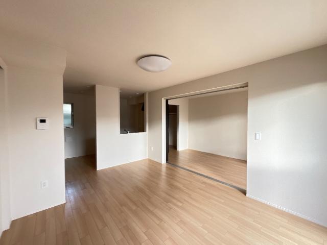 居室・リビング　リビング