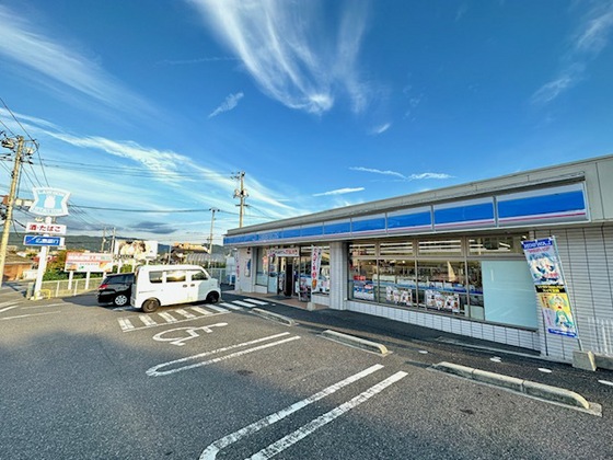コンビニ　ローソン広島山本七丁目店（コンビニ）まで190m