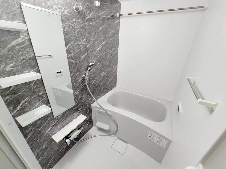 バス・シャワールーム　浴室