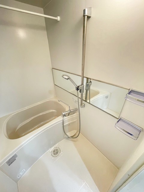 バス・シャワールーム　お風呂で日々の疲れを落としましょう