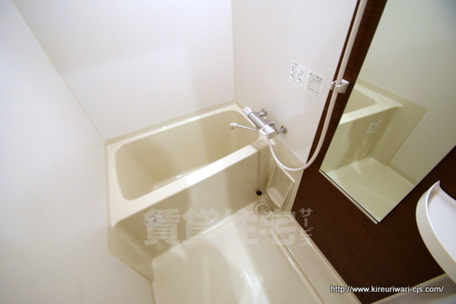 バス・シャワールーム　バスルーム