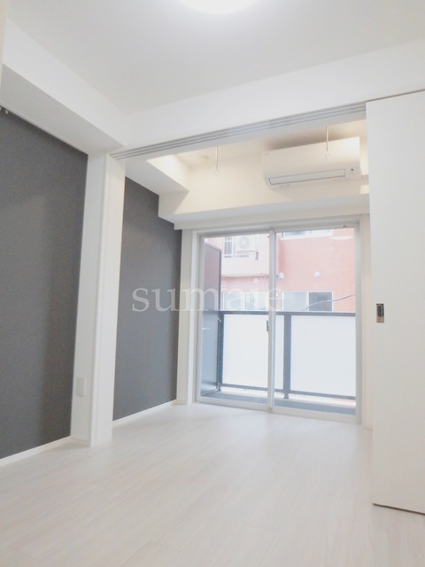 居室・リビング　フローリングのお部屋です☆