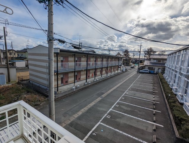 バルコニー　※写真は２０１号室のものです