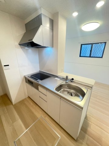 キッチン　※同タイプの写真です