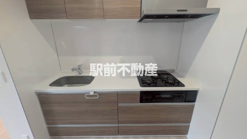 キッチン　同建物別部屋