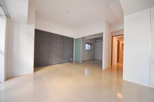 居室・リビング　（別タイプ参考写真）アップワード　荒川区東日暮里4