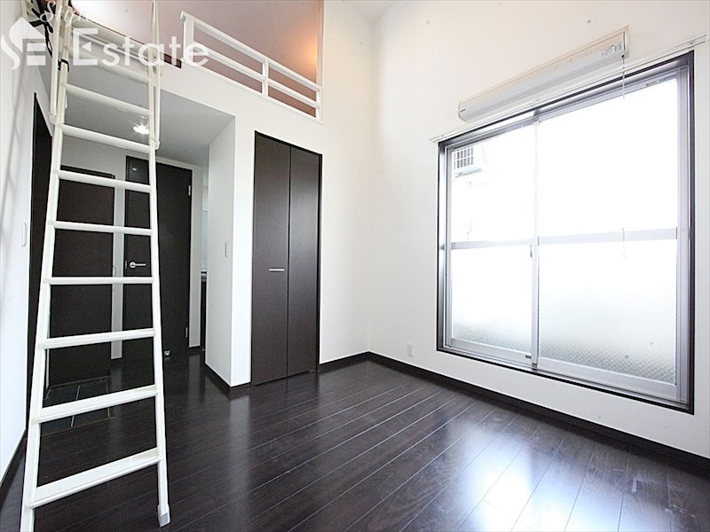 居室・リビング　内装