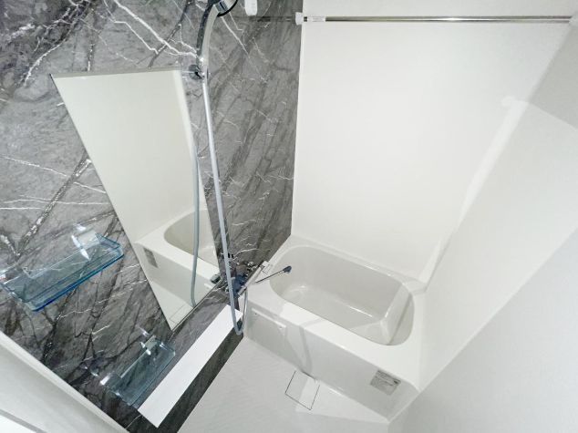 バス・シャワールーム　バス