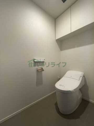 トイレ　ザ・パークハビオ三軒茶屋