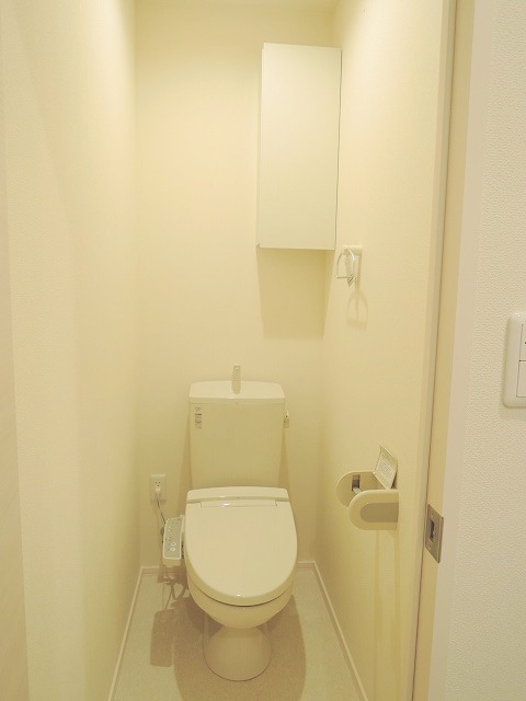 トイレ　★温水洗浄便座★