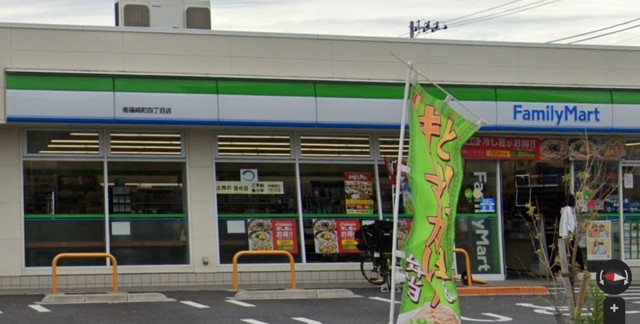コンビニ　ファミリーマート（コンビニ）まで423m